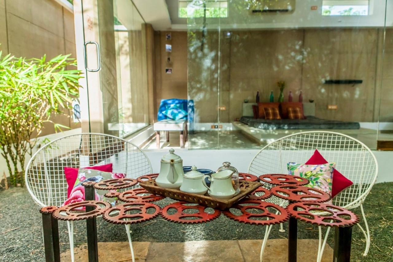 Bougan Villa Ауровиль Экстерьер фото